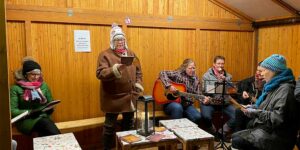 Offenes Singen auf dem Wintermarkt
