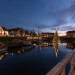 Schwimmender Weihnachtsbaum